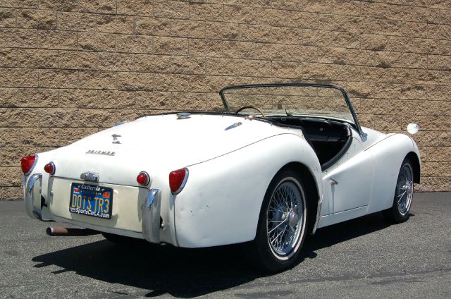 Triumph TR3 1959 photo 2