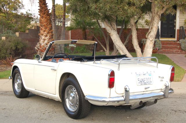 Triumph TR4 1967 photo 4
