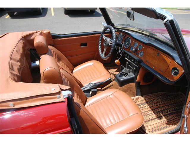Triumph TR6 1974 photo 15