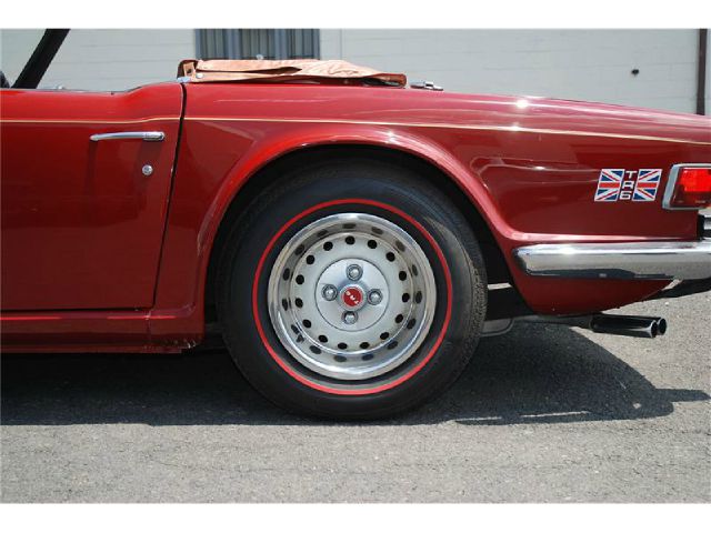 Triumph TR6 1974 photo 3