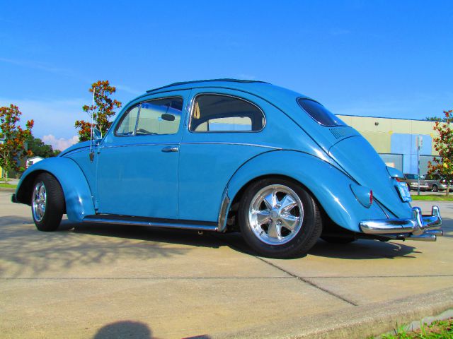 Volkswagen Beetle 1958 photo 1