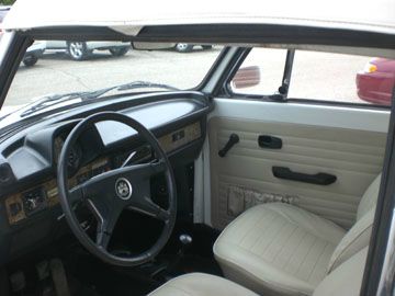 Volkswagen Beetle 1979 photo 1