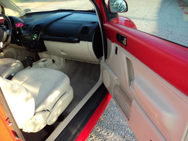 Volkswagen Beetle 1998 photo 8