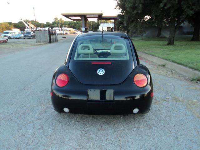 Volkswagen Beetle 1999 photo 2