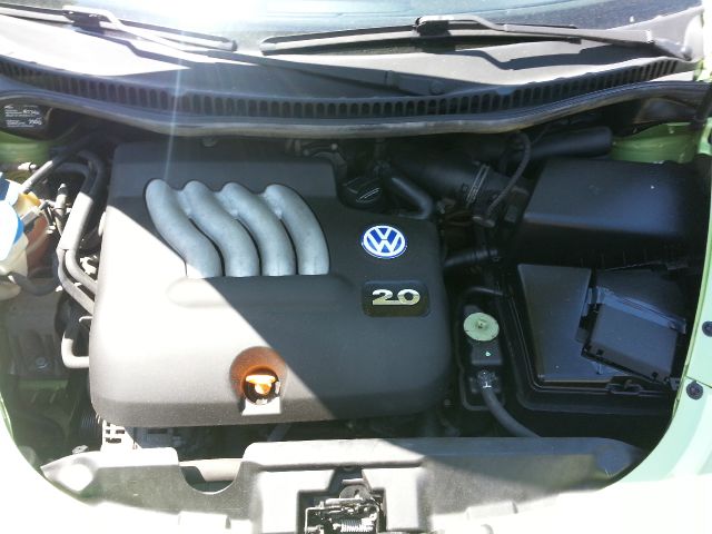 Volkswagen Beetle 2000 photo 5