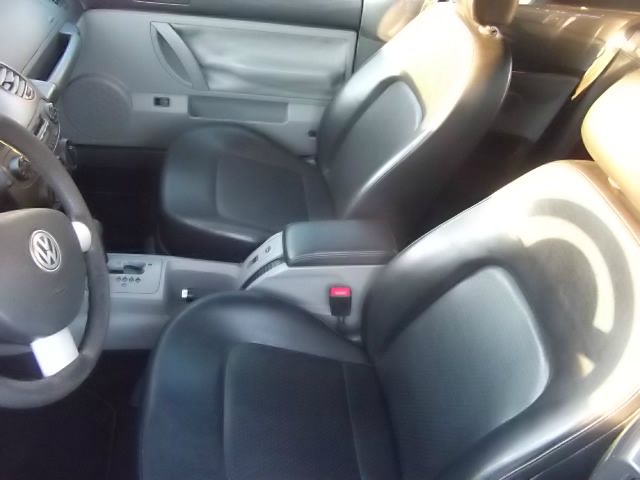 Volkswagen Beetle 2001 photo 1