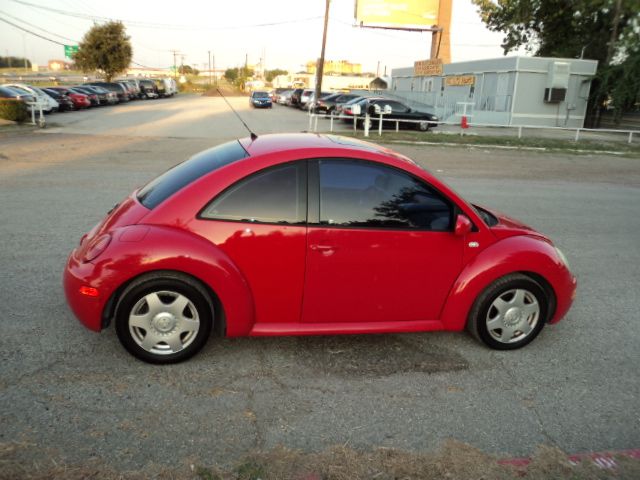 Volkswagen Beetle 2001 photo 4