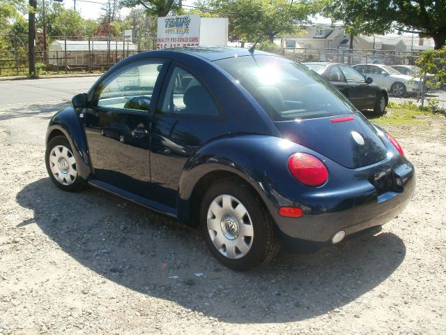 Volkswagen Beetle 2003 photo 2