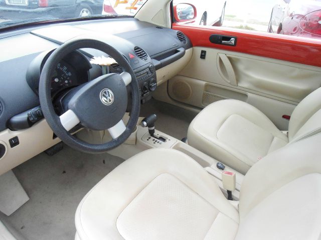 Volkswagen Beetle 2004 photo 3