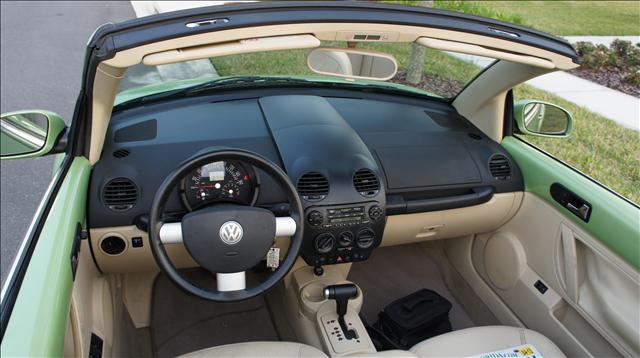 Volkswagen Beetle 2004 photo 3