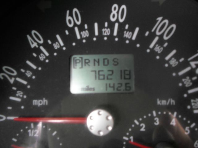 Volkswagen Beetle FWD 4dr Sport Convertible