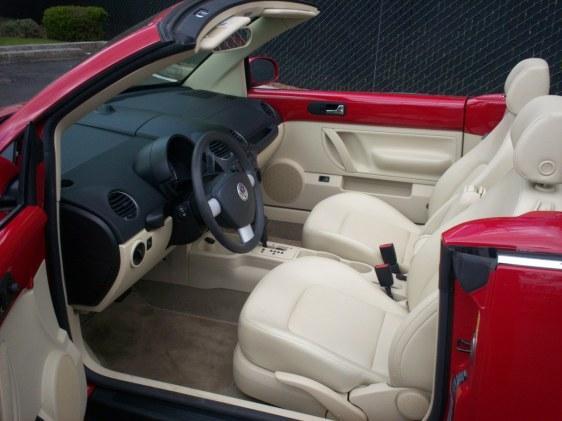 Volkswagen Beetle 2006 photo 1