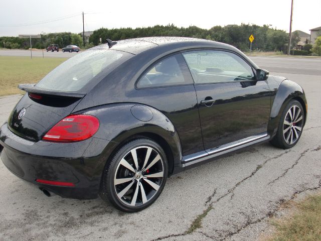 Volkswagen Beetle 2012 photo 4