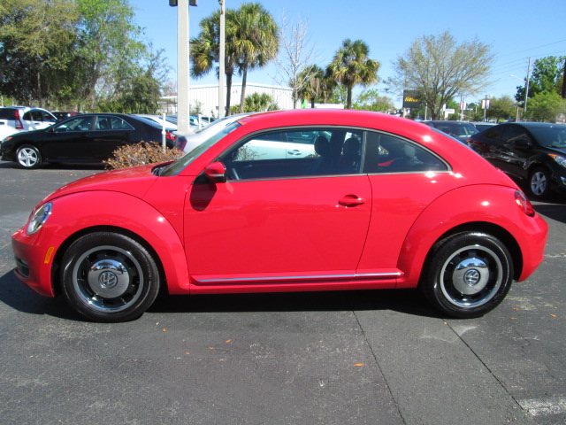 Volkswagen Beetle 2012 photo 4