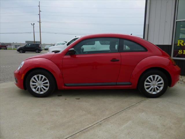 Volkswagen Beetle 2012 photo 1