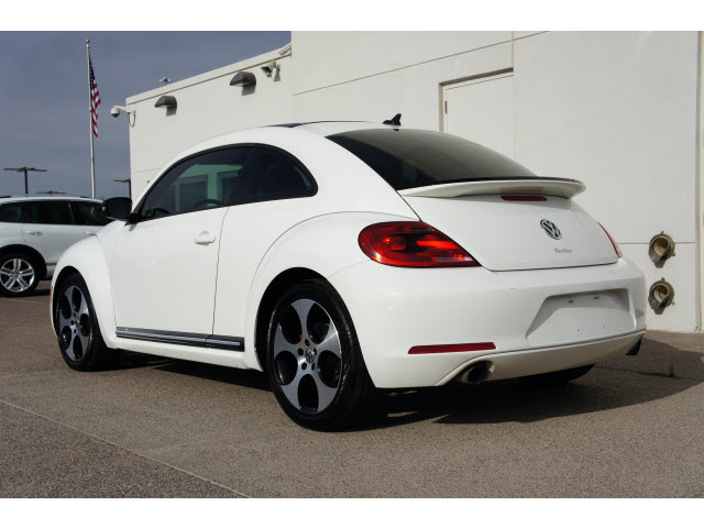 Volkswagen Beetle 2012 photo 5