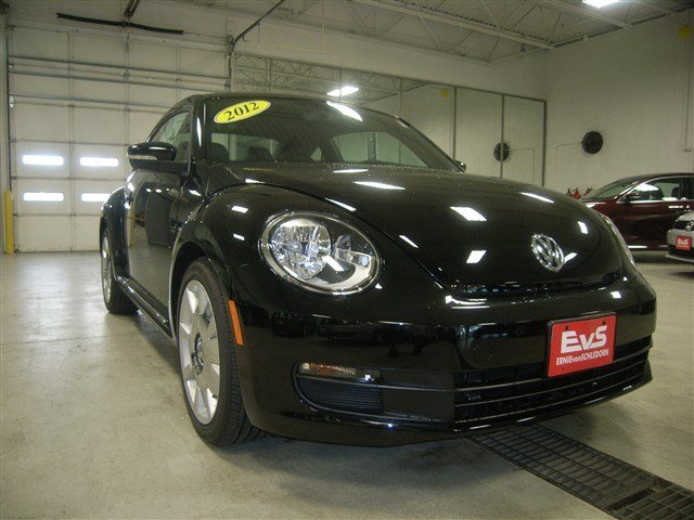 Volkswagen Beetle 2012 photo 1