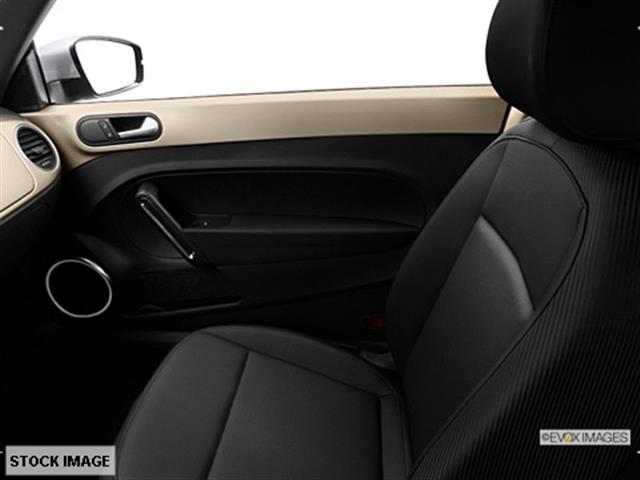 Volkswagen Beetle 2013 photo 10