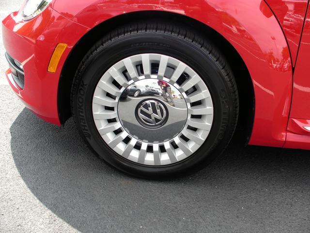 Volkswagen Beetle 2013 photo 0