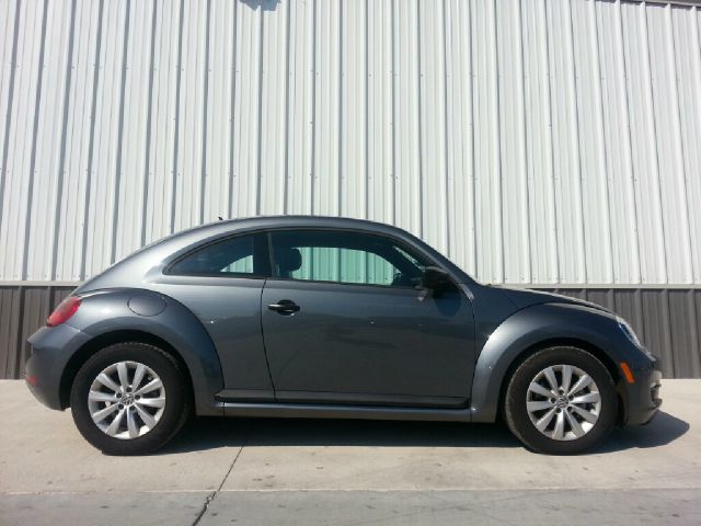 Volkswagen Beetle 2013 photo 3