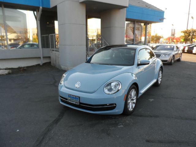 Volkswagen Beetle Wideside California Value Hatchback