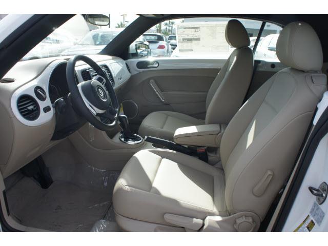 Volkswagen Beetle 2014 photo 3