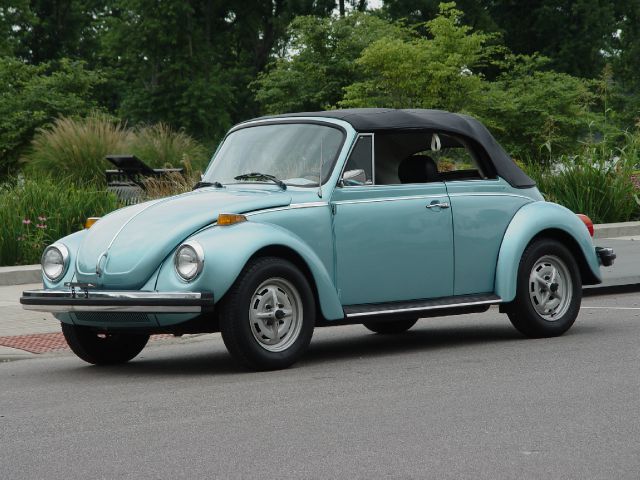 Volkswagen Beetle Convertible 1979 photo 4