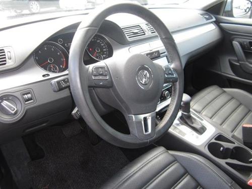 Volkswagen CC 2009 photo 1
