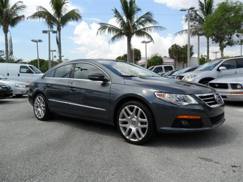 Volkswagen CC 2009 photo 2