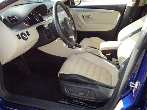 Volkswagen CC 2009 photo 2