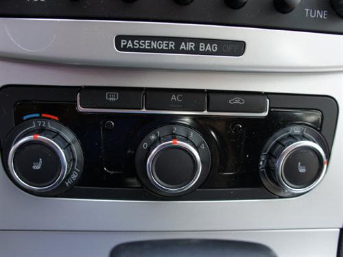 Volkswagen CC 2009 photo 3