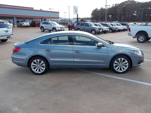 Volkswagen CC 2009 photo 1