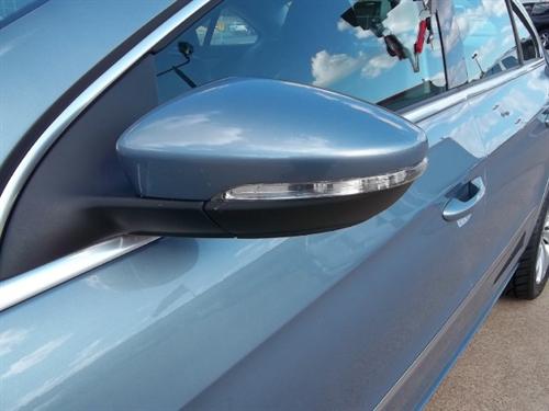 Volkswagen CC 2009 photo 3