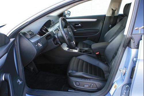 Volkswagen CC 2009 photo 2