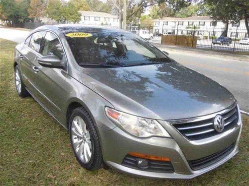 Volkswagen CC 2009 photo 1