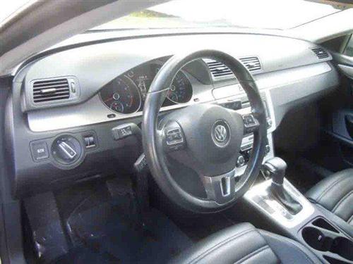 Volkswagen CC 2009 photo 4