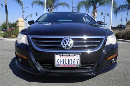 Volkswagen CC 2009 photo 1