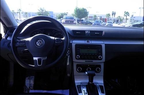Volkswagen CC 2009 photo 4