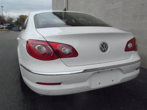 Volkswagen CC 2009 photo 3