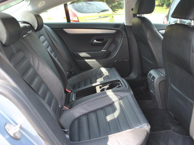 Volkswagen CC 2009 photo 5