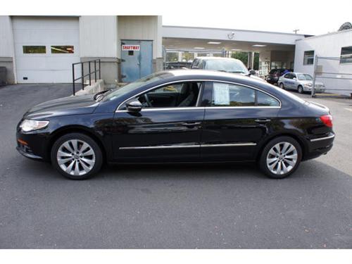 Volkswagen CC 2009 photo 2