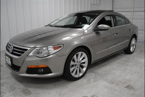Volkswagen CC 2009 photo 2