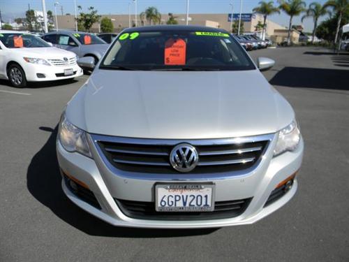 Volkswagen CC 2009 photo 1