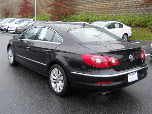 Volkswagen CC 2009 photo 3