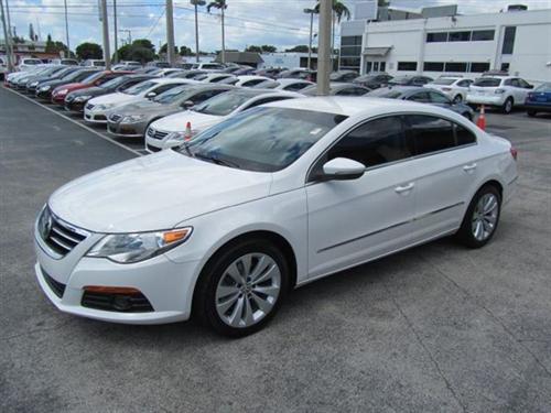 Volkswagen CC 2009 photo 2