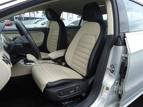 Volkswagen CC 2009 photo 1