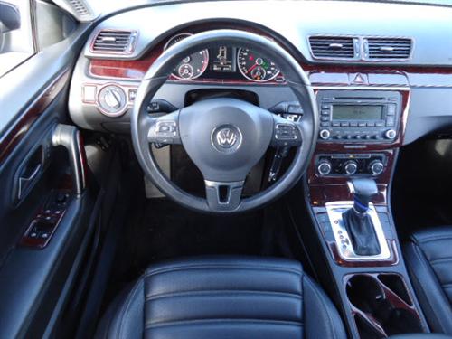 Volkswagen CC 2009 photo 1