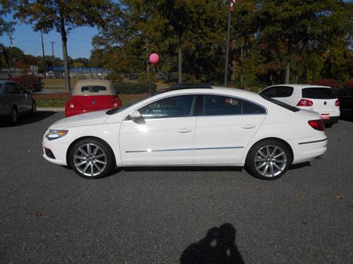 Volkswagen CC 2009 photo 1
