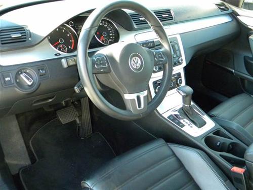 Volkswagen CC 2009 photo 1