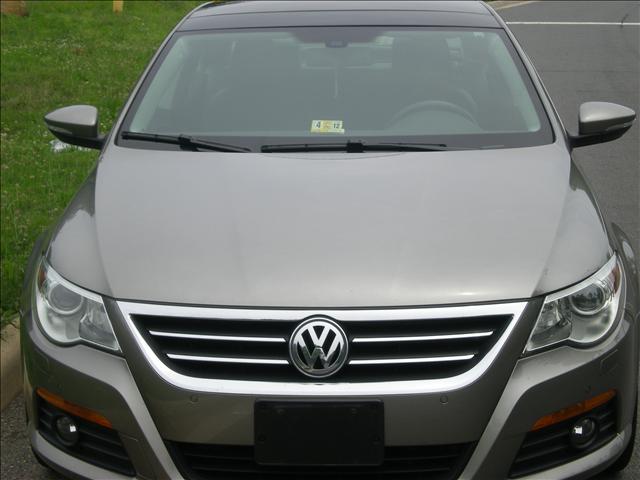 Volkswagen CC 2009 photo 1